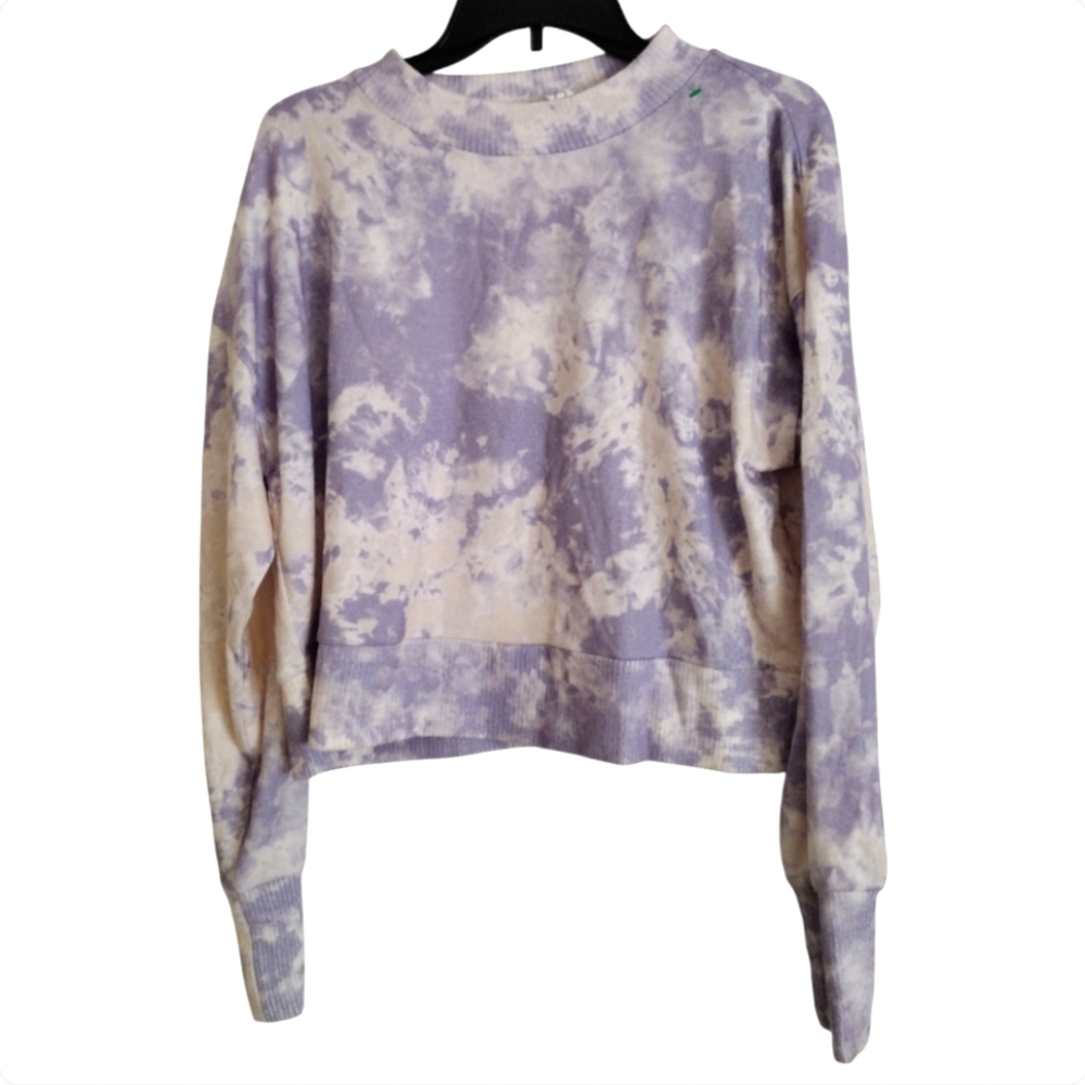 Cotton On Body lavender cream tie dye long sleeve size medium
